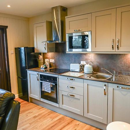 Bluebell Lodge 24 With Hot Tub Newton Stewart Exterior photo